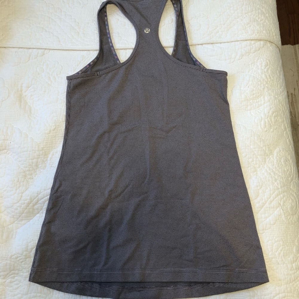 lululemon tank - size 6